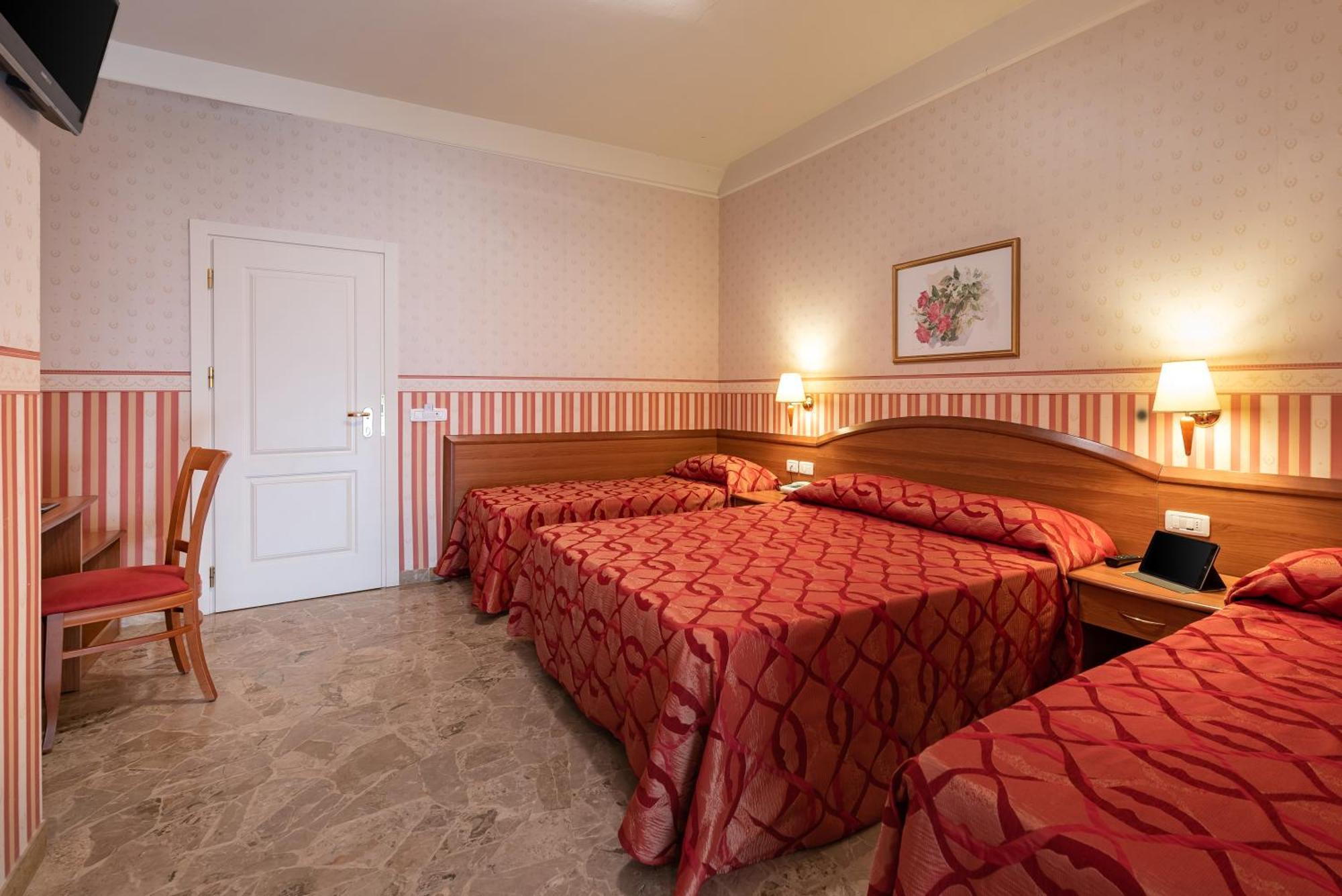 Hotel Tiffany Rimini Exteriér fotografie